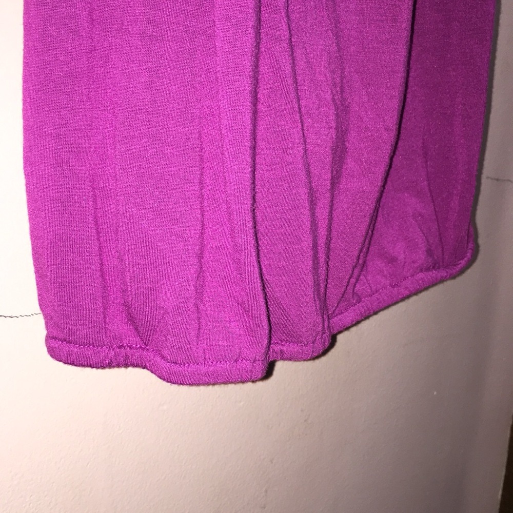 Racer Back Ruffle Tank Top - Picture 4 of 4